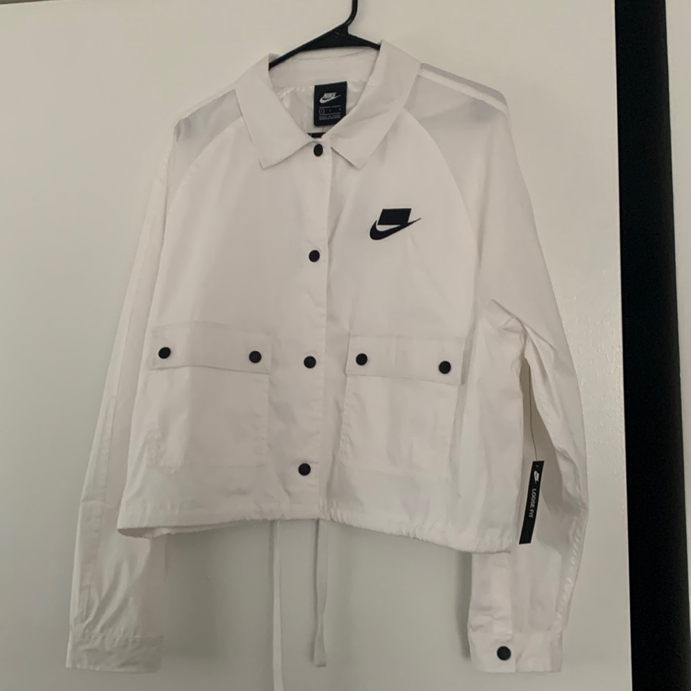 Rare Womens Nike Jacket/WindBreaker size L white and black brand new